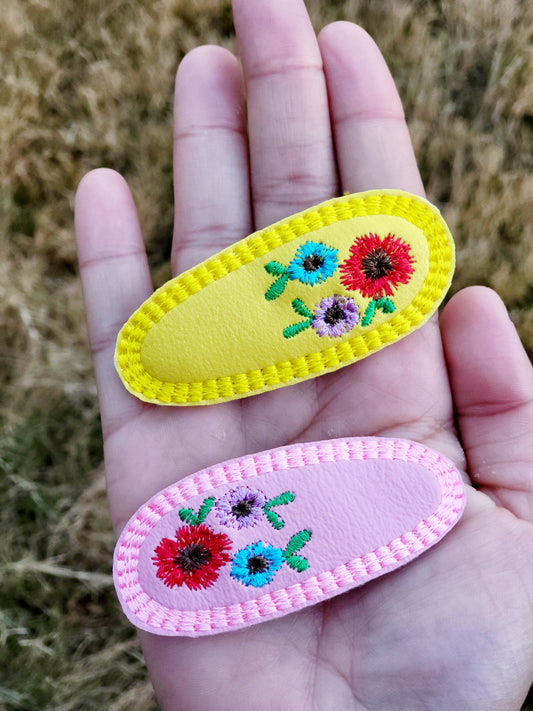 Flower clips